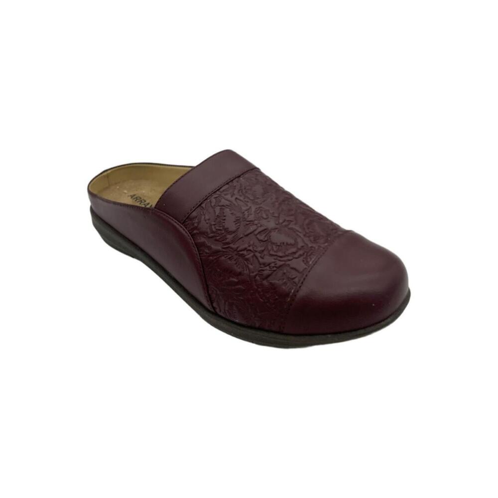 ARRAY Women's Bree Clog Burgundy - Medium